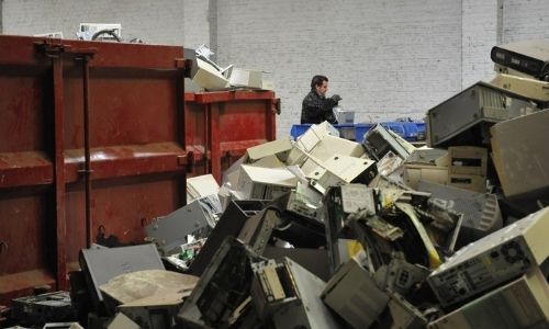 prestations chez le client recyclage ordinateurs et déchets  