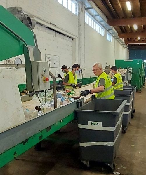 recyclagedienst binnen het bedrijf 